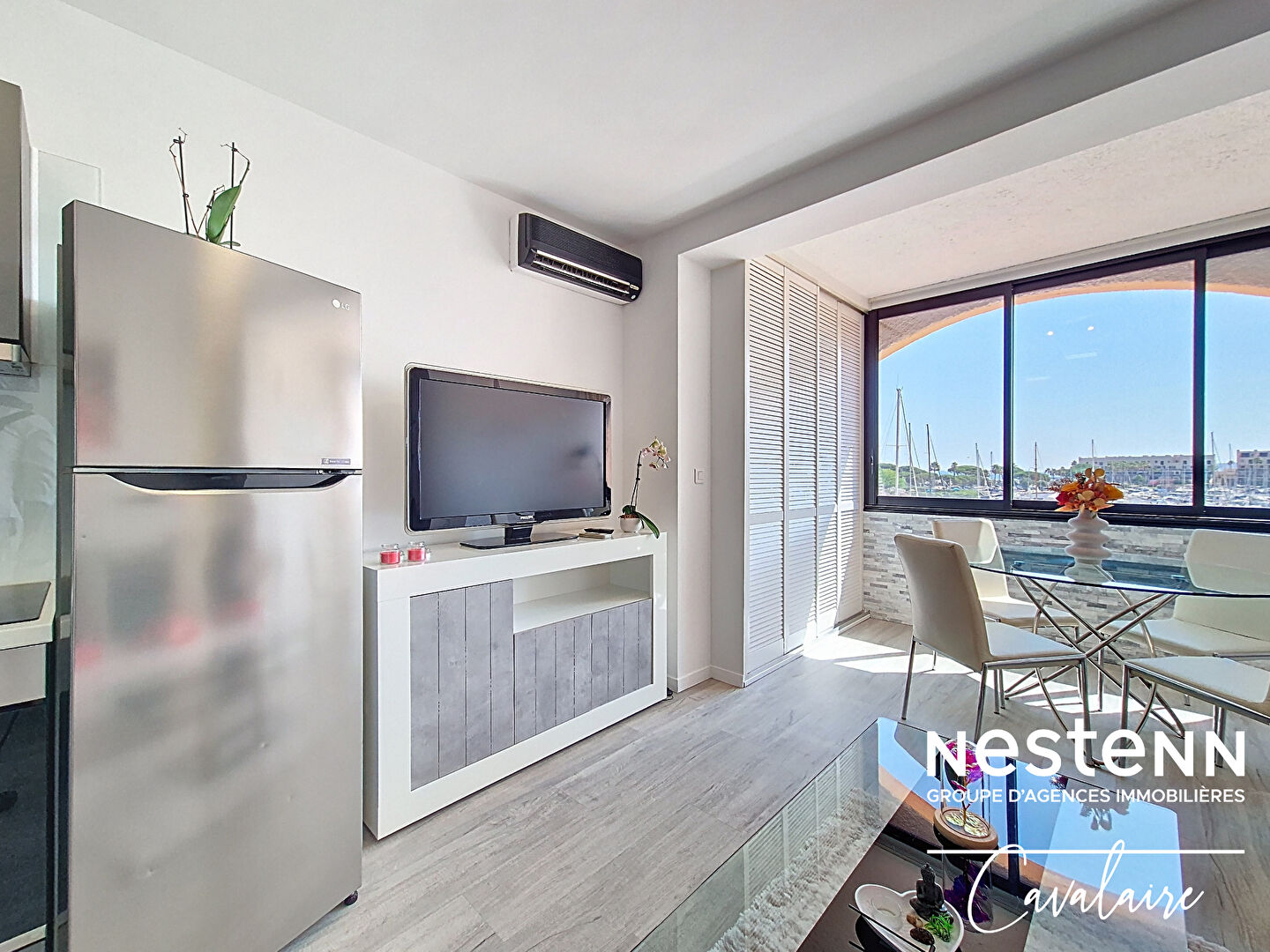 Appartement refait à neuf de type 2 pièces aux Marines de Cogolin, avec accès plages, piscine et tennis