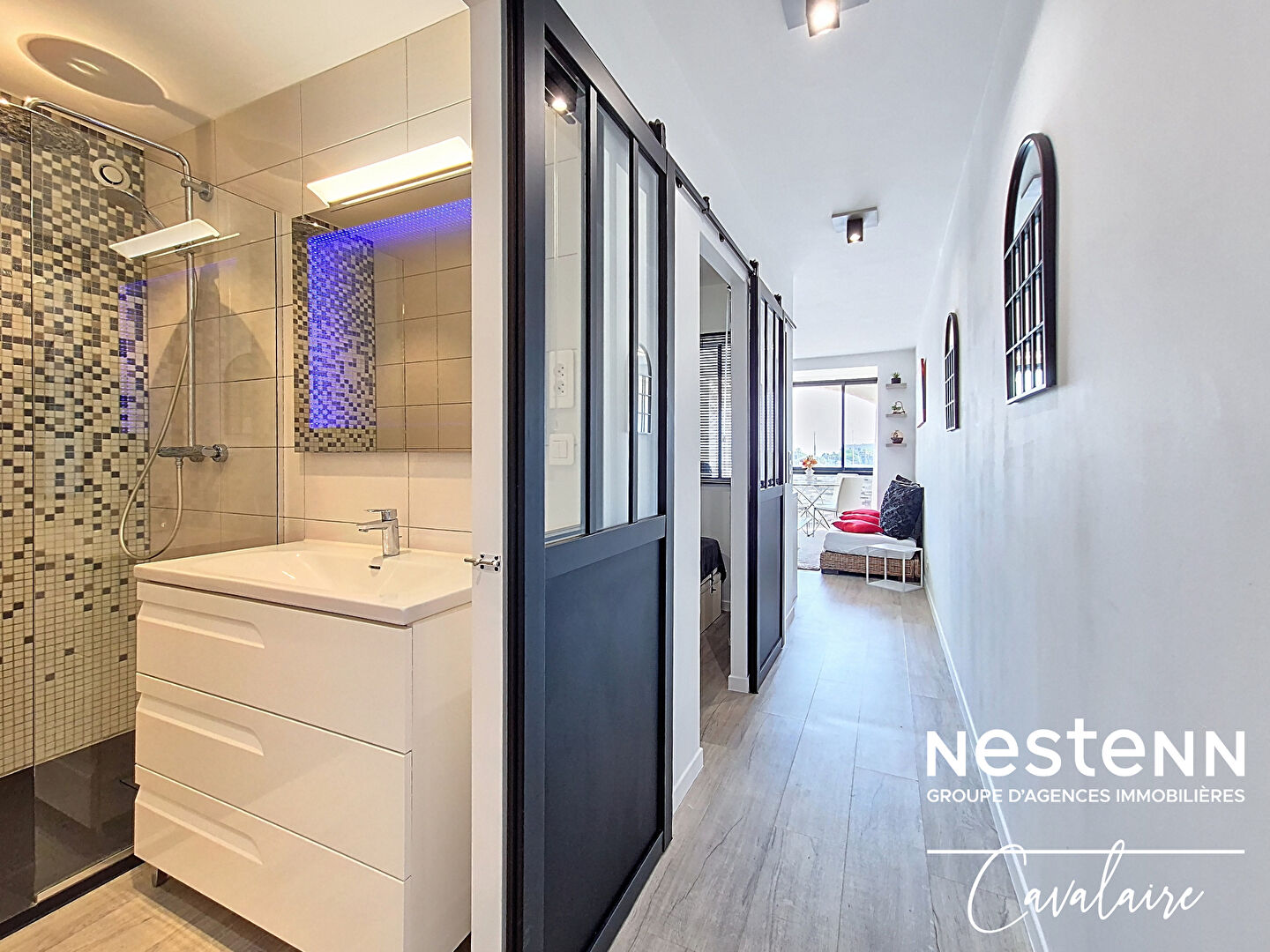 Appartement refait à neuf de type 2 pièces aux Marines de Cogolin, avec accès plages, piscine et tennis