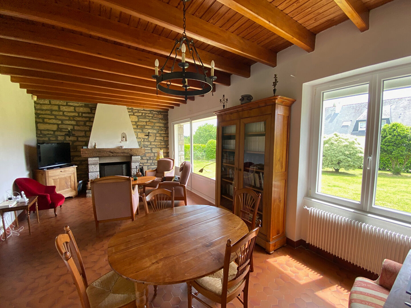 La Foret-Fouesnant  maison de 103 m² proche plages, sentiers côtiers et port de plaisance .