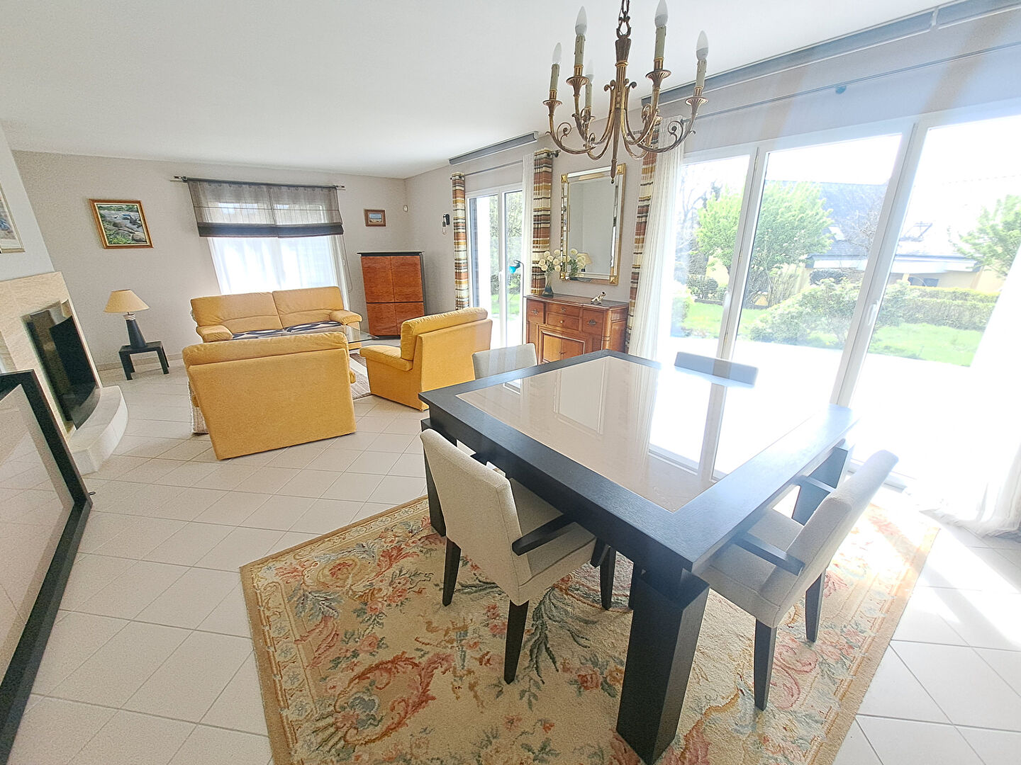 Concarneau - belle maison de 140 m² à proximité de la plage des Sables Blancs et du sentier côtier.