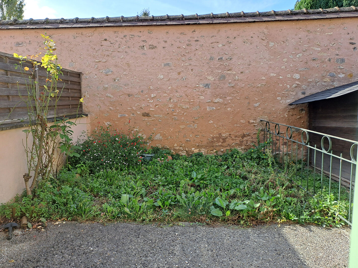 Duplex 3 pièces avec jardin et parking sécurisé à Etampes