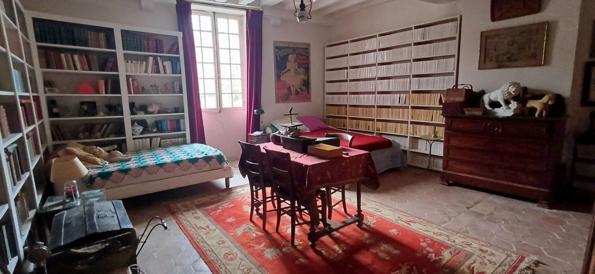 Ensemble en pierres d'exception de 300m² sur 2900 m2 de terrain arboré  à Etampes