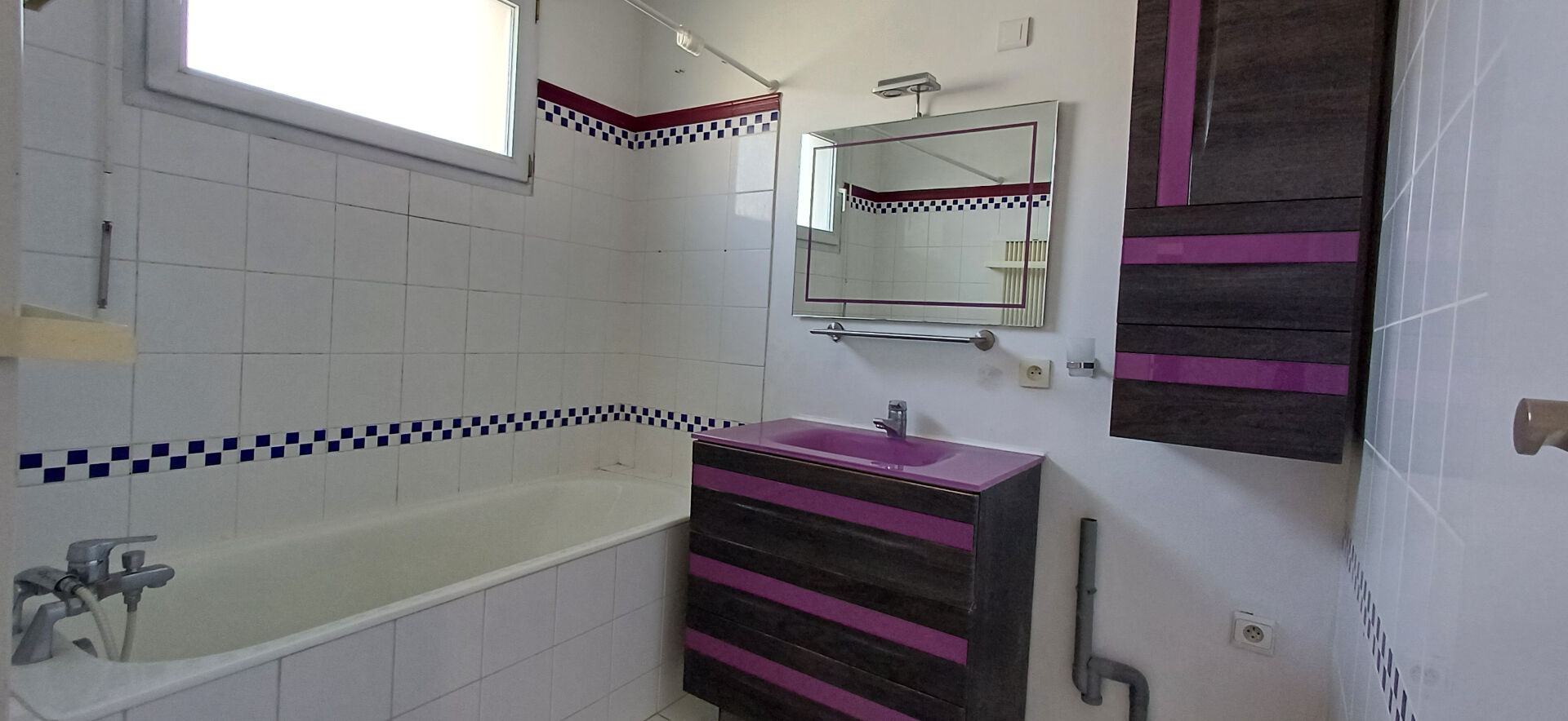 Appartement 2 pièces de 44m² avec terrasse à Etrechy Centre-ville