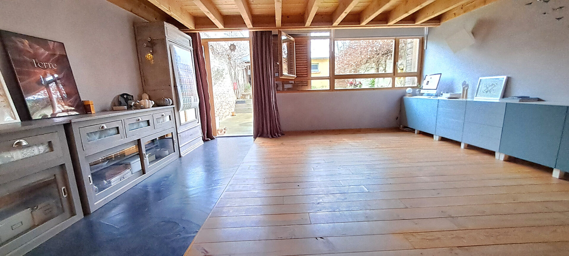 Maison de charme en centre-ville d'Etrechy 4 chambres avec un jardin clos de murs, RER C à 600 mètres, écoles à pieds