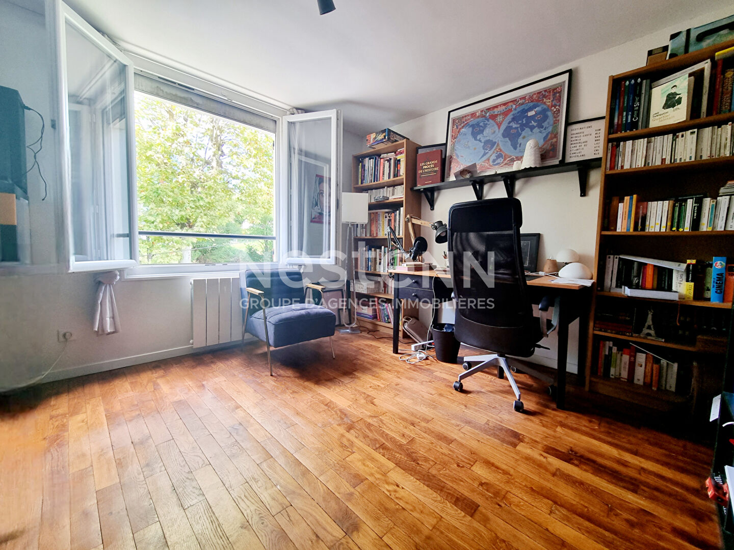 Maison individuelle de 5 pièces avec sous sol sur la commune d'Etréchy proche centre ville.