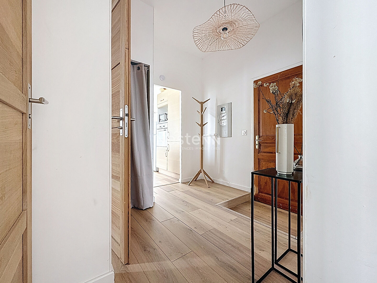 Appartement entièrement rénové à Neuvecelle 3 pièces - 60 m2