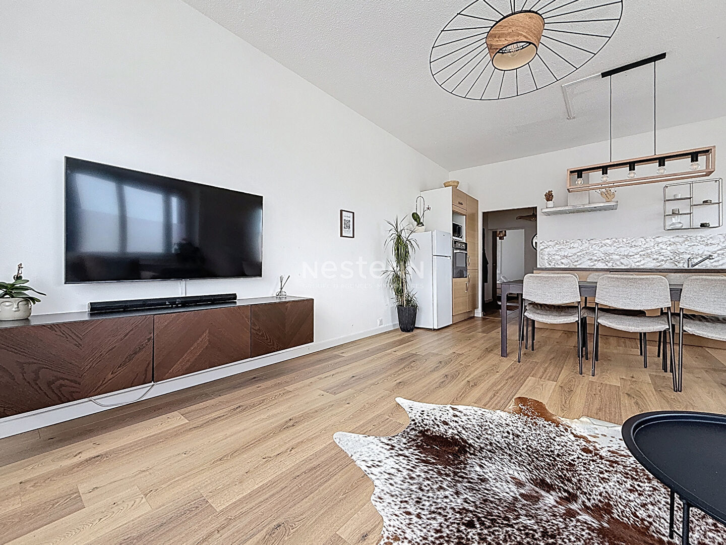 Appartement entièrement rénové à Neuvecelle 3 pièces - 60 m2