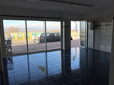 Vente local-professionnel à Quissac (30260)