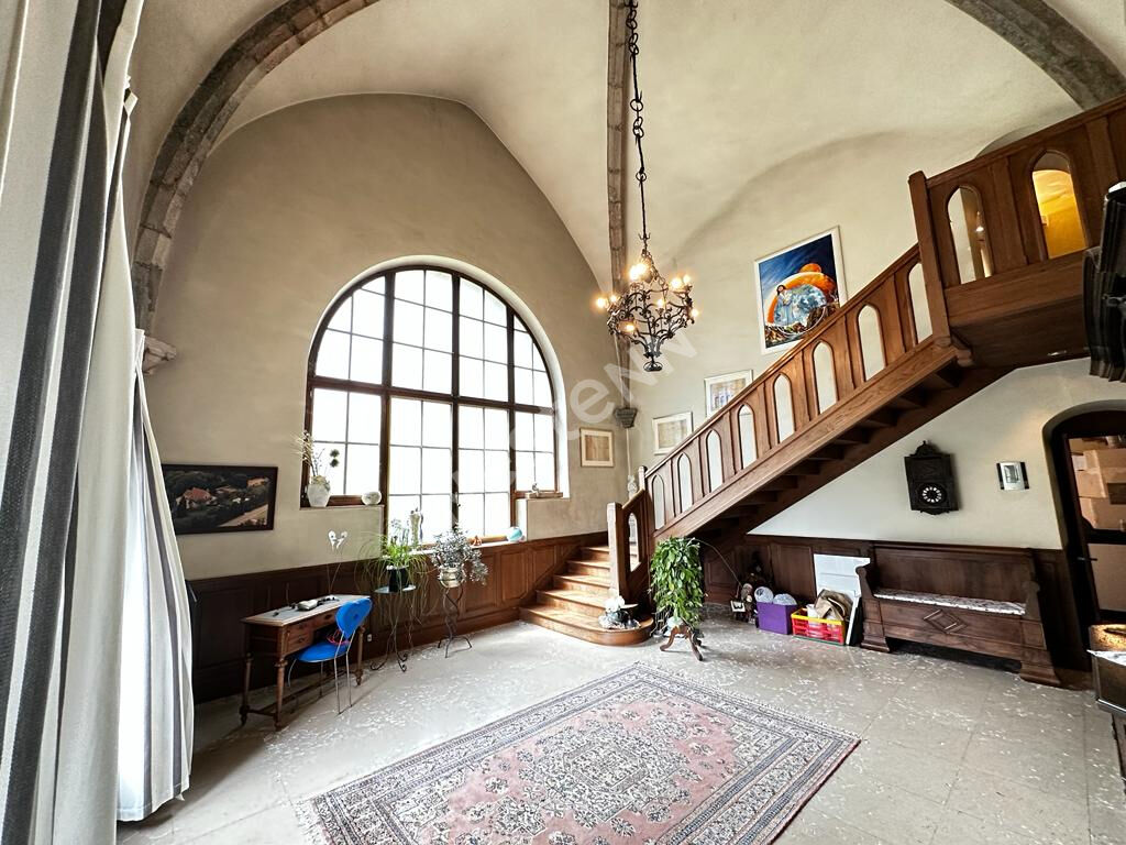 Superbe propriété de cachet de plus de 300 m² sur 1 hectare de terrain
