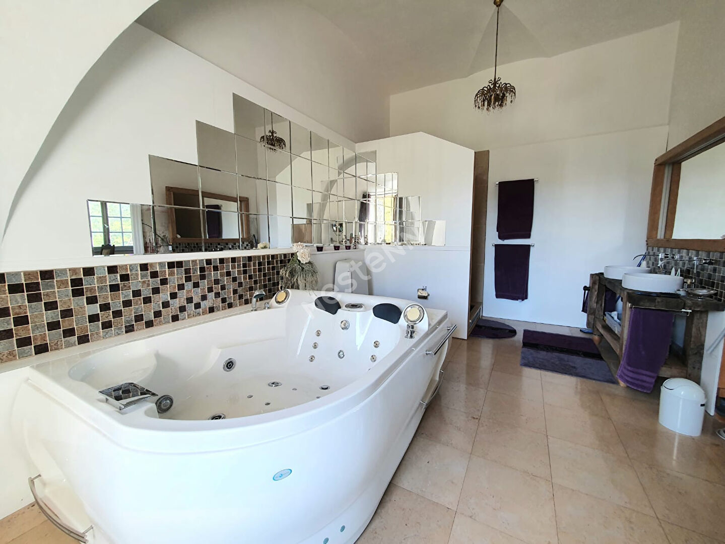 Superbe propriété de cachet de plus de 300 m² sur 1 hectare de terrain