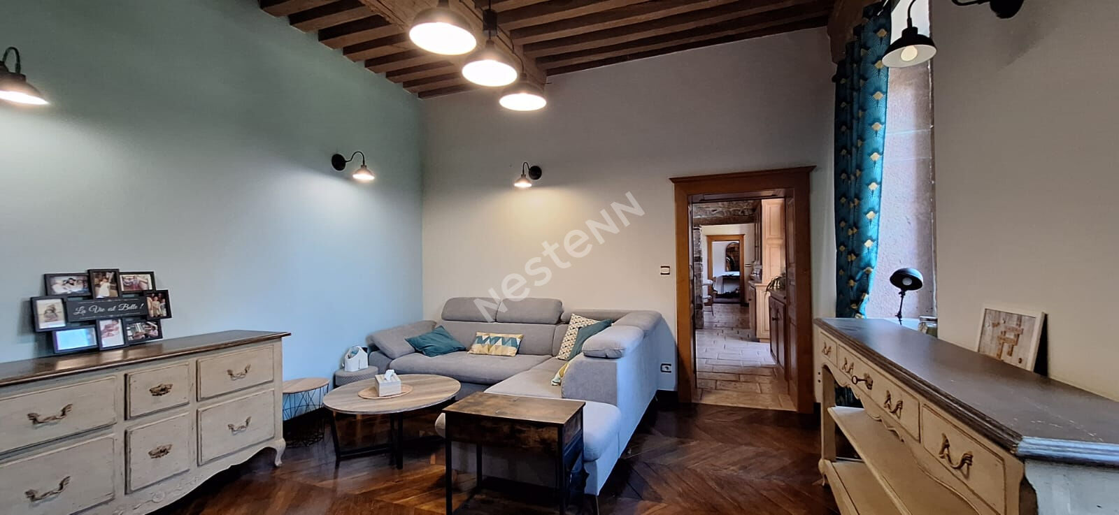 Superbe propriété de caractère, maison familiale offrant 5 chambres et un agréable terrain arboré
