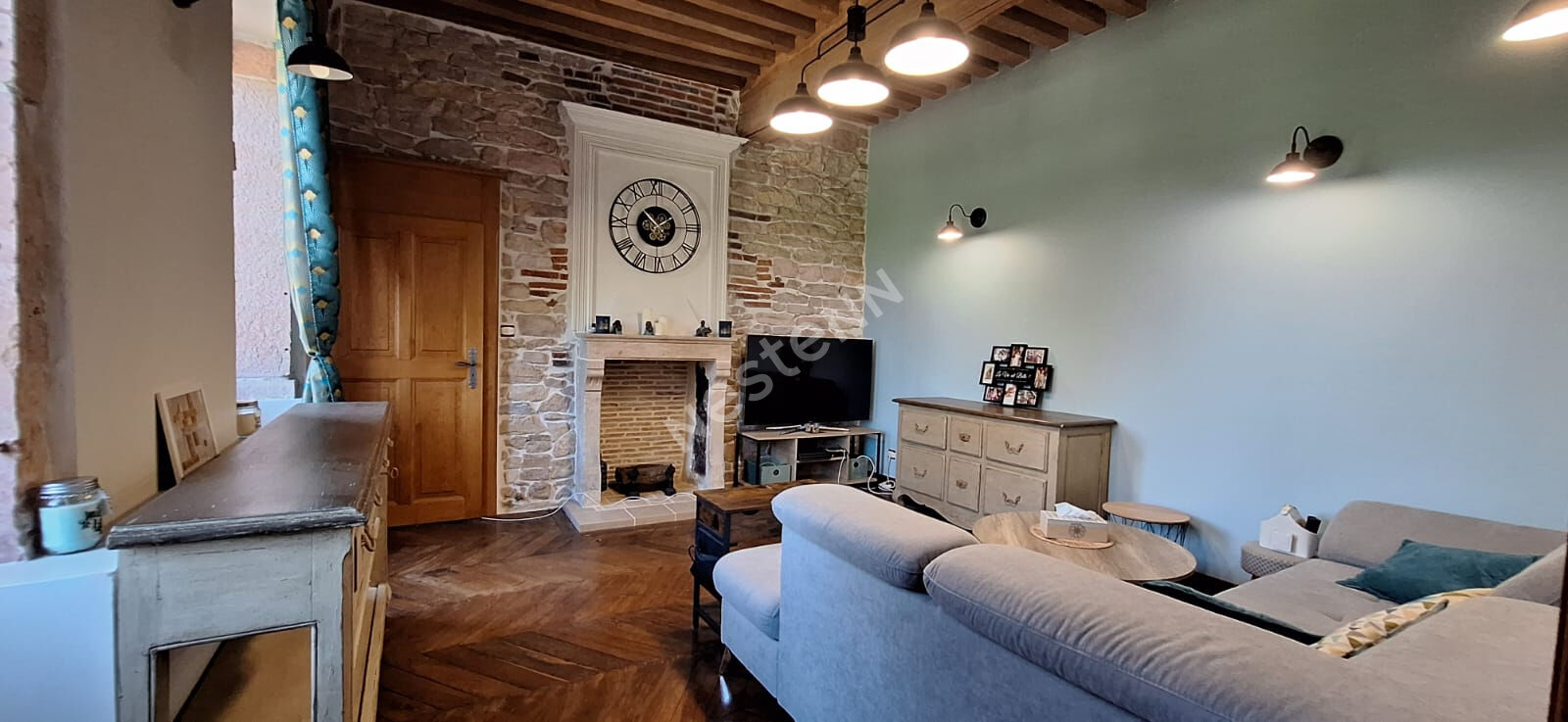 Superbe propriété de caractère, maison familiale offrant 5 chambres et un agréable terrain arboré