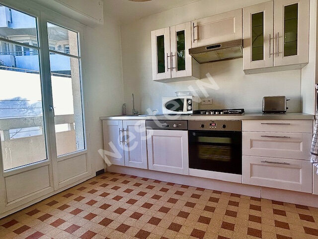 Roucas Blanc  Apt 70 m² Cave Balcon Garage vue NOTRE DAME DE LA GARDE