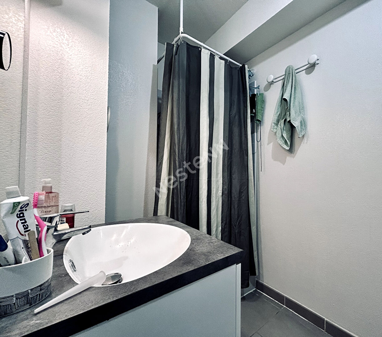 Studette Etudiant La joliette  Marseille 2ème 22 m²