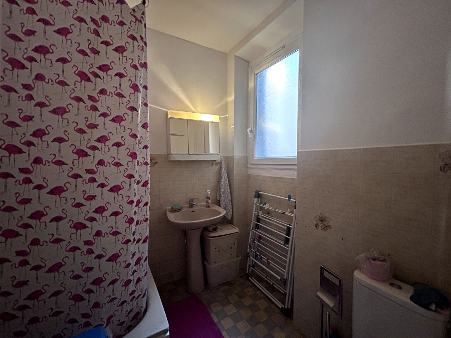 INVESTISSEURS Studio  2 pièce(s) 32 m² Rue d'Italie, Prefecture - BAIL EN COURS