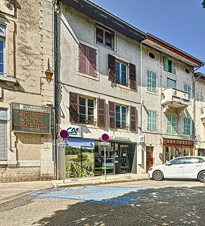 Vente par agence immobiliere à Bourg en bresse (01000)