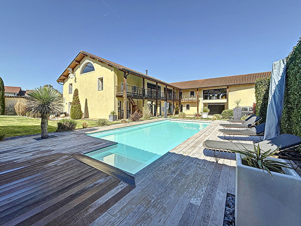 Vente maison meublée à Romaneche thorins (71570)