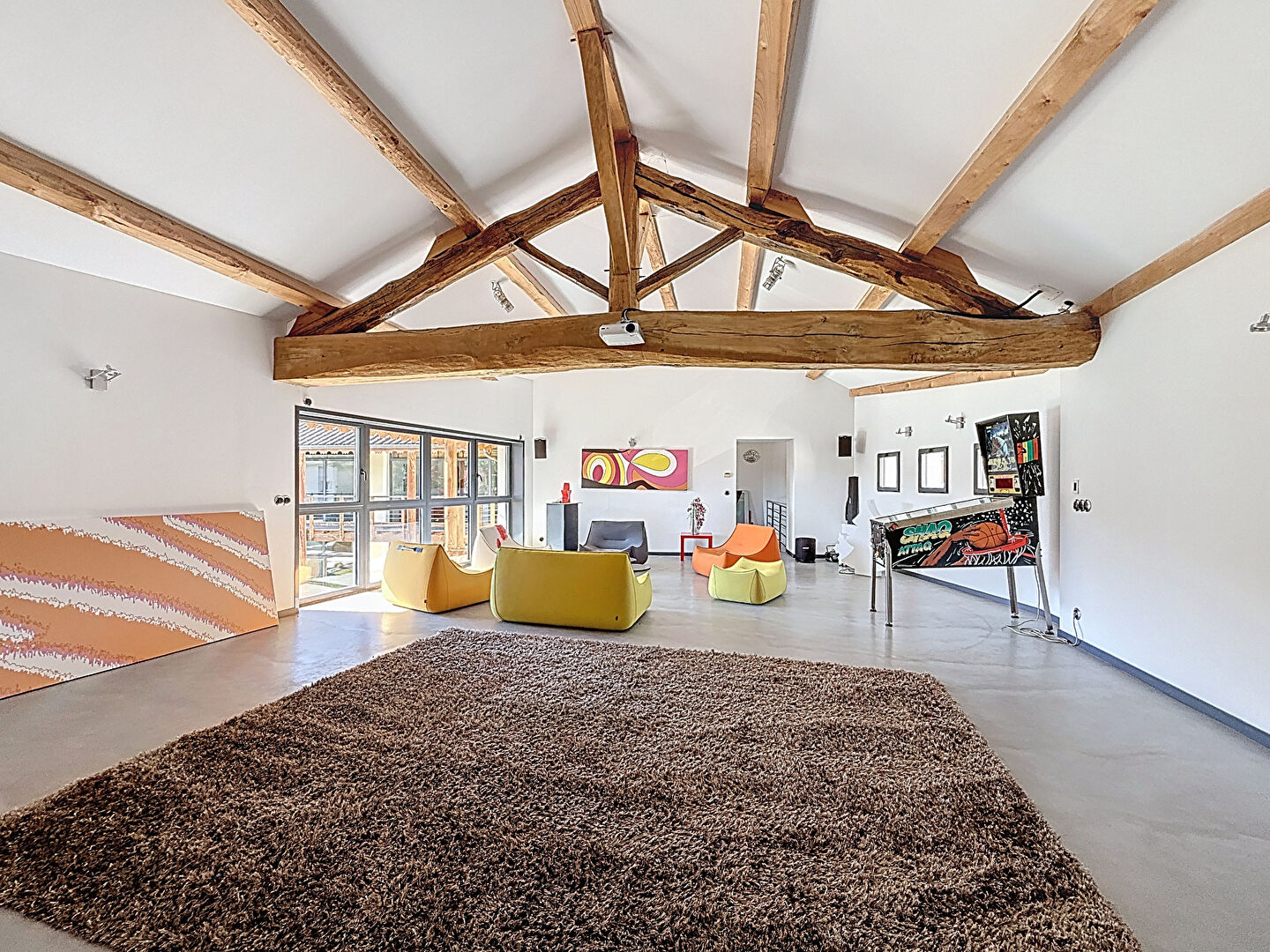 Maison Bourg-saint-christophe 8 pièces, 600 m2 habitable, 5 chambres, garage, terrain 1200m²