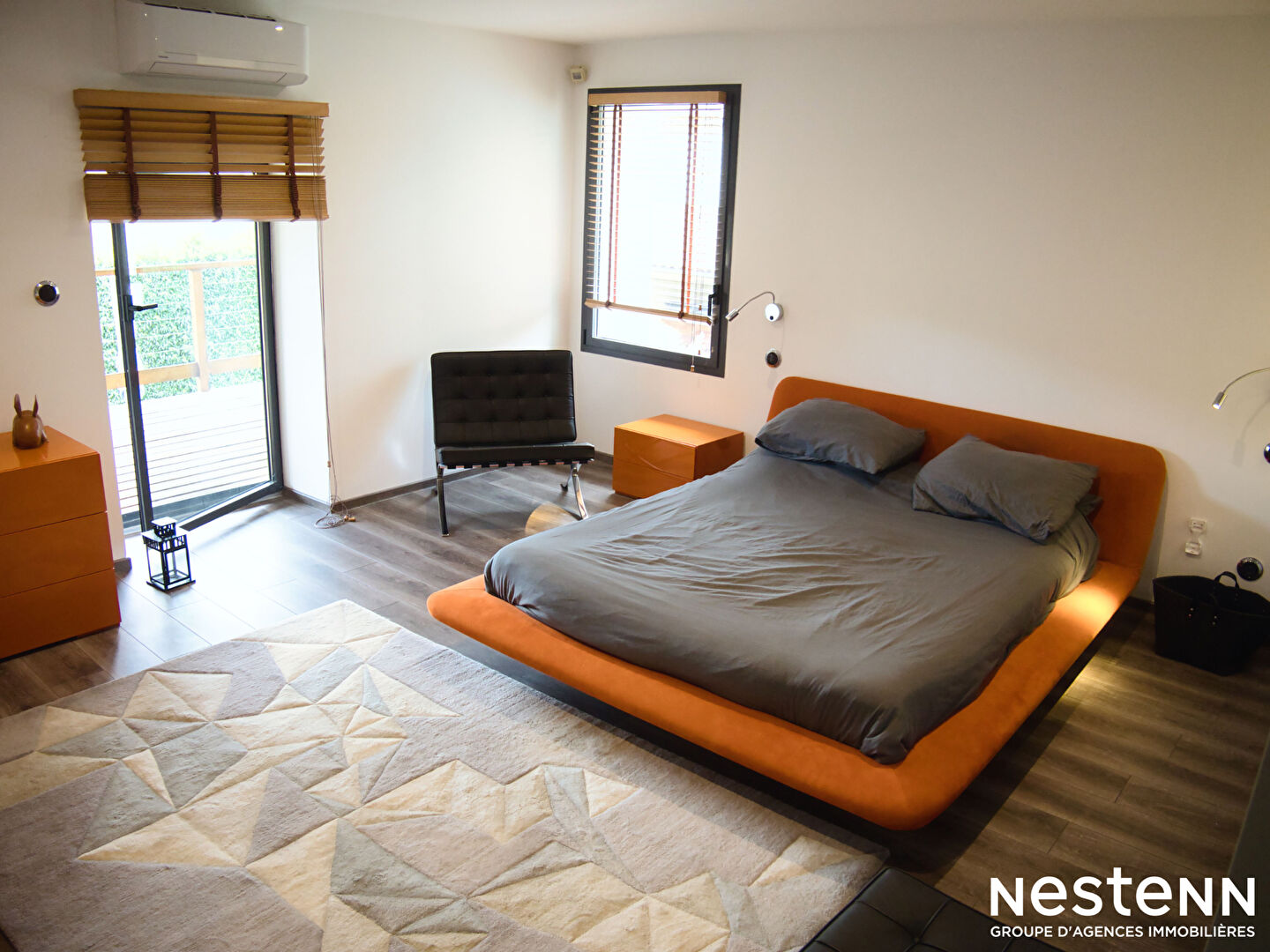 Maison Bourg-saint-christophe 8 pièces, 600 m2 habitable, 5 chambres, garage, terrain 1200m²