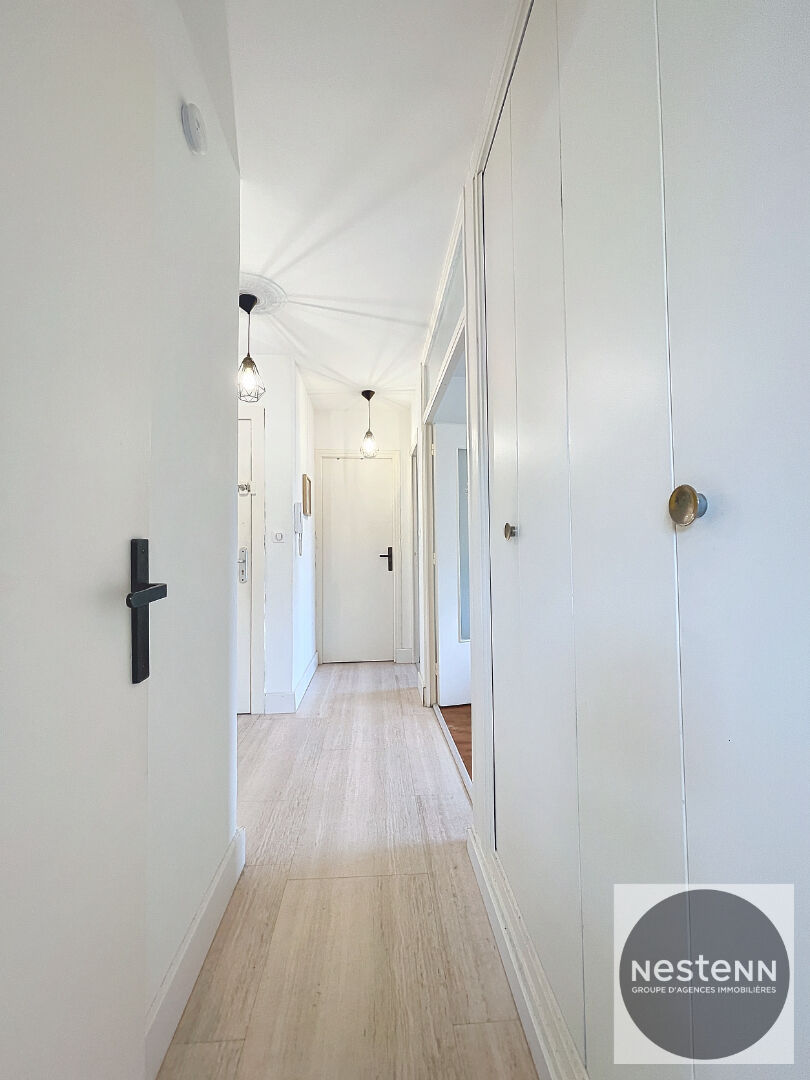 Appartement Nancy 2 pièce(s) 48.38 m2 - Balcon, parking et cave