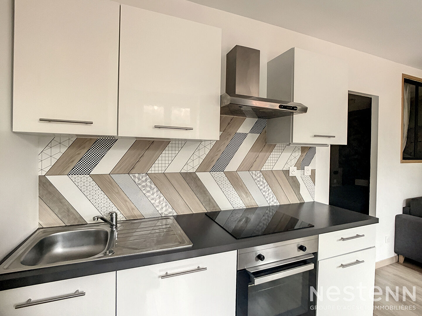 Appartement  Meublé 2 pièces de 32 m2 - SECTEUR AVENUE DE STRASBOURG - BD LOBAU