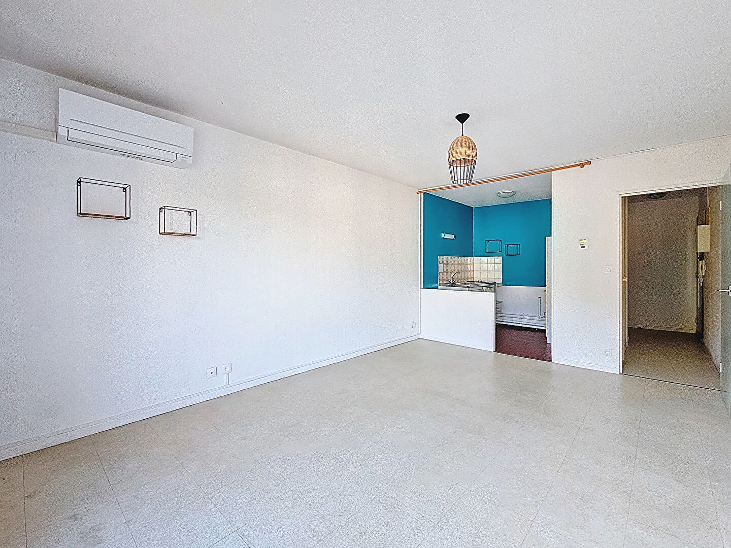 NANCY_PARC SAINTE MARIE_COMPLEXE THERMAL_ MON DESERT_ Studio 30m² avec  balcon et parking privatif_ idéal investissement ou premier achat