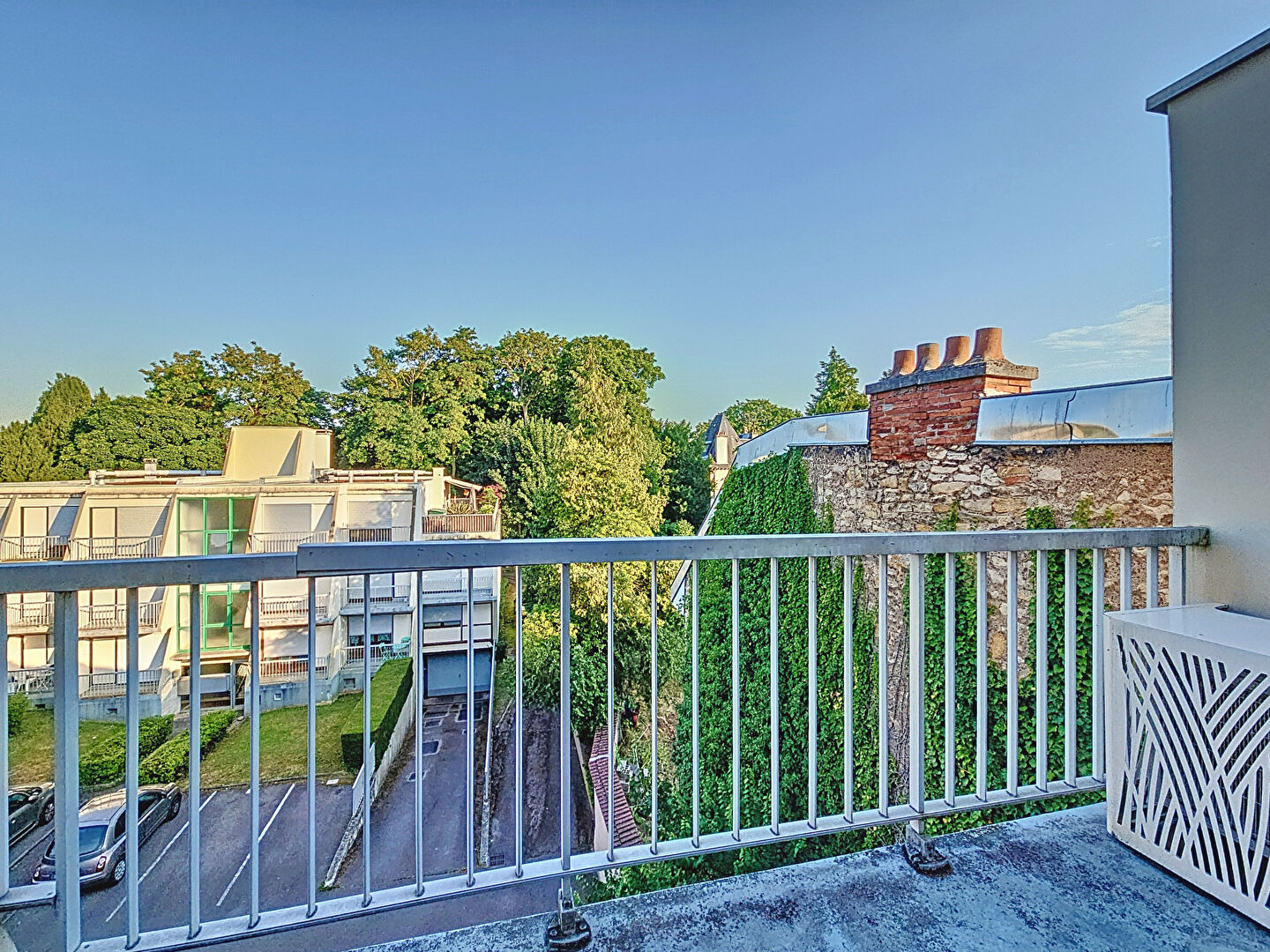 NANCY_PARC SAINTE MARIE_COMPLEXE THERMAL_ MON DESERT_ Studio 30m² avec  balcon et parking privatif_ idéal investissement ou premier achat