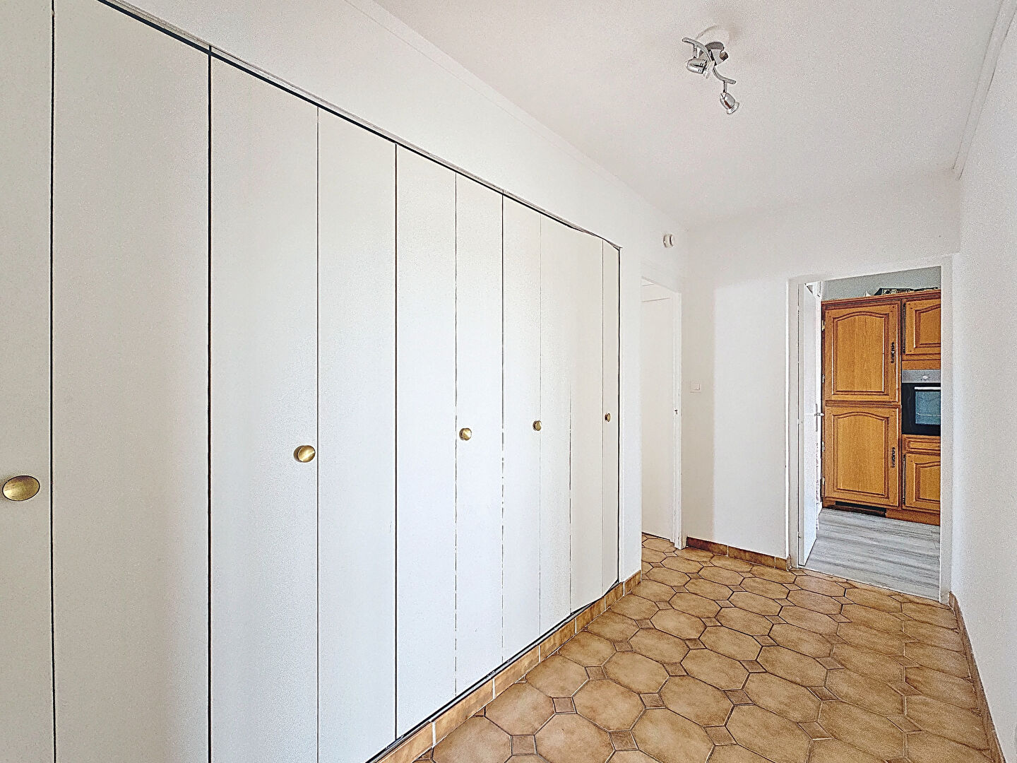 Nancy _ Parc Sainte-Marie_F4 83m²_3 chambres_ parking sous sol_DPE C