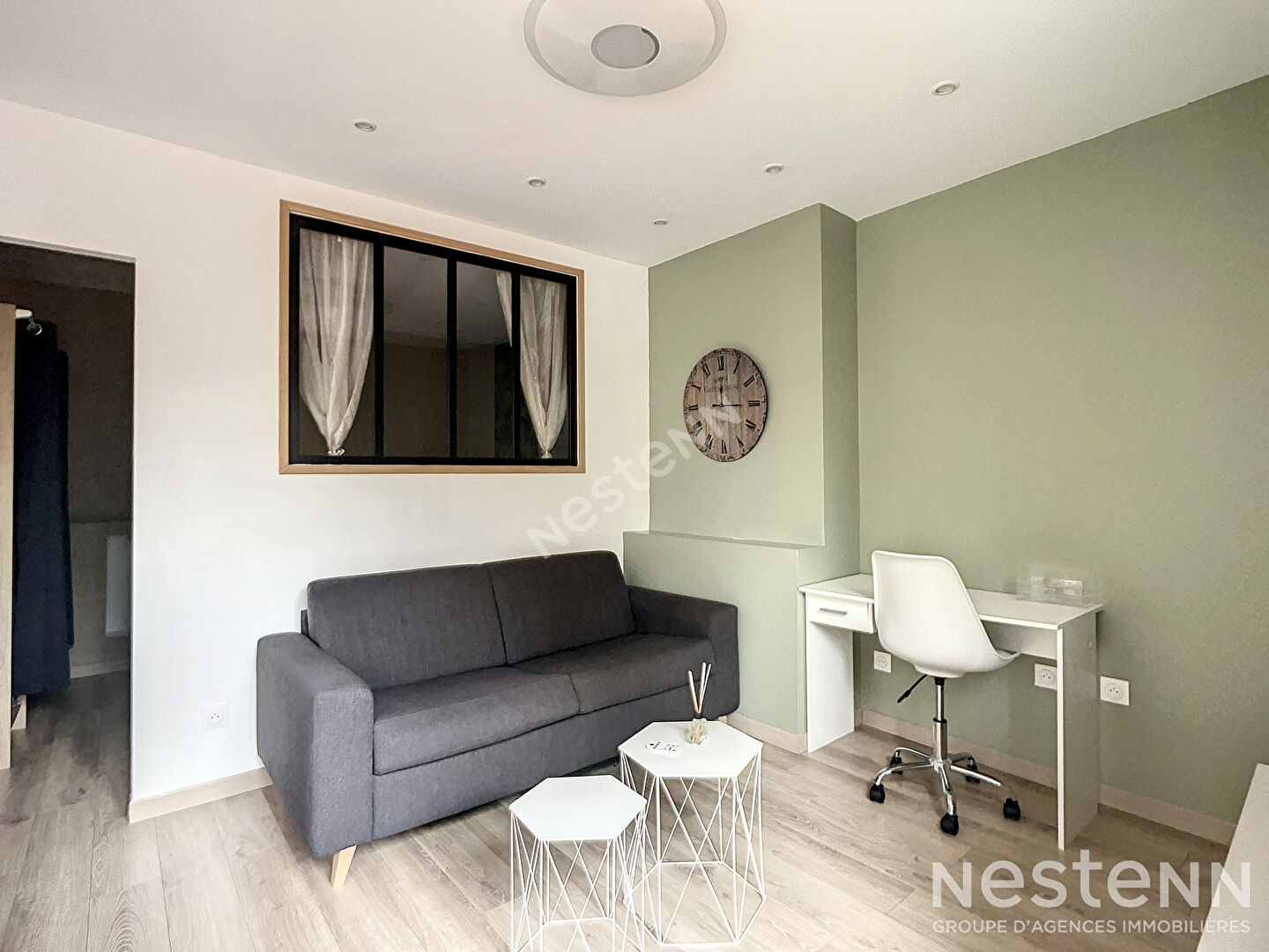 Appartement  Meublé 2 pièces de 32 m2 - SECTEUR AVENUE DE STRASBOURG - BD LOBAU