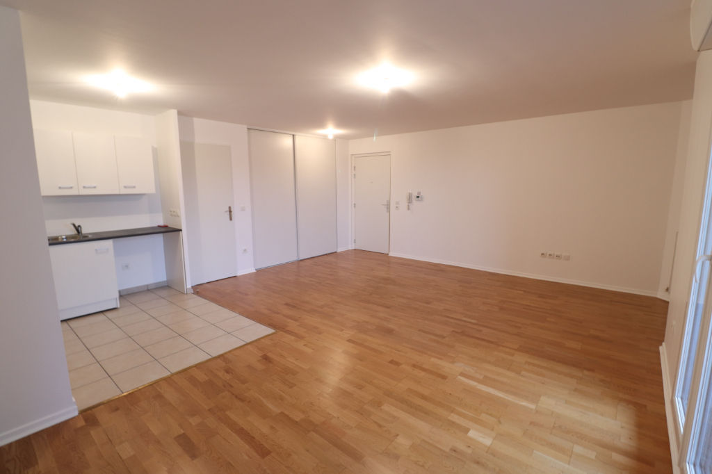 Appartement Neuilly Sur Marne 3 pièce(s) 66.31 m2
