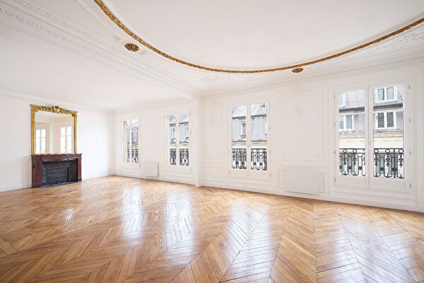 Location appartement à Paris 8 (75008)