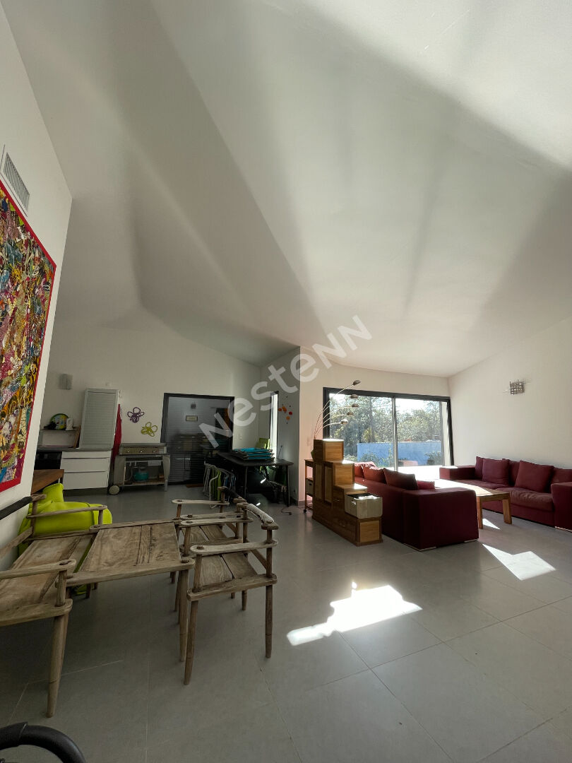 Maison Sainte Lucie De Porto-vecchio 6 pièce(s) 165 m2 à 3 min de la mer