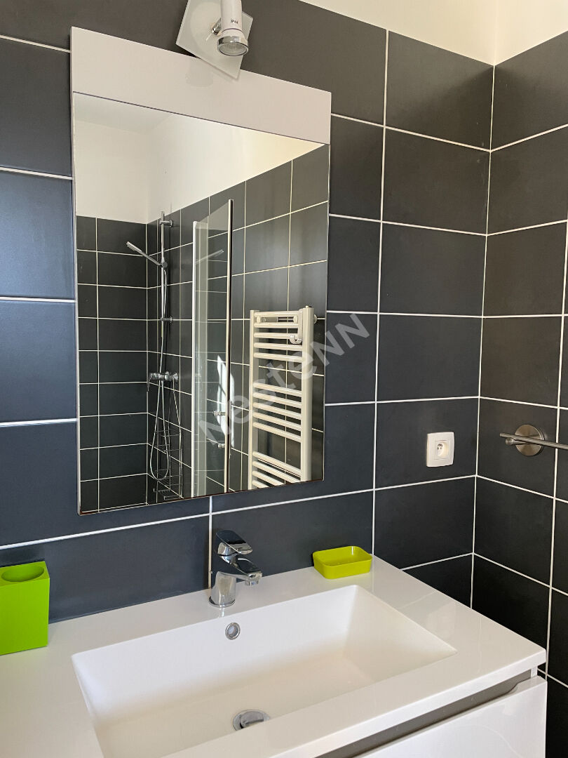 Maison Sainte Lucie De Porto-vecchio 6 pièce(s) 165 m2 à 3 min de la mer