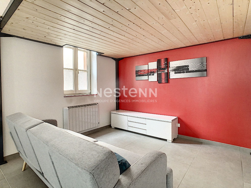 FONTAINES SUR SAÔNE - F2 -MEUBLÉ - 1 CHAMBRE +1 MEZZANINE