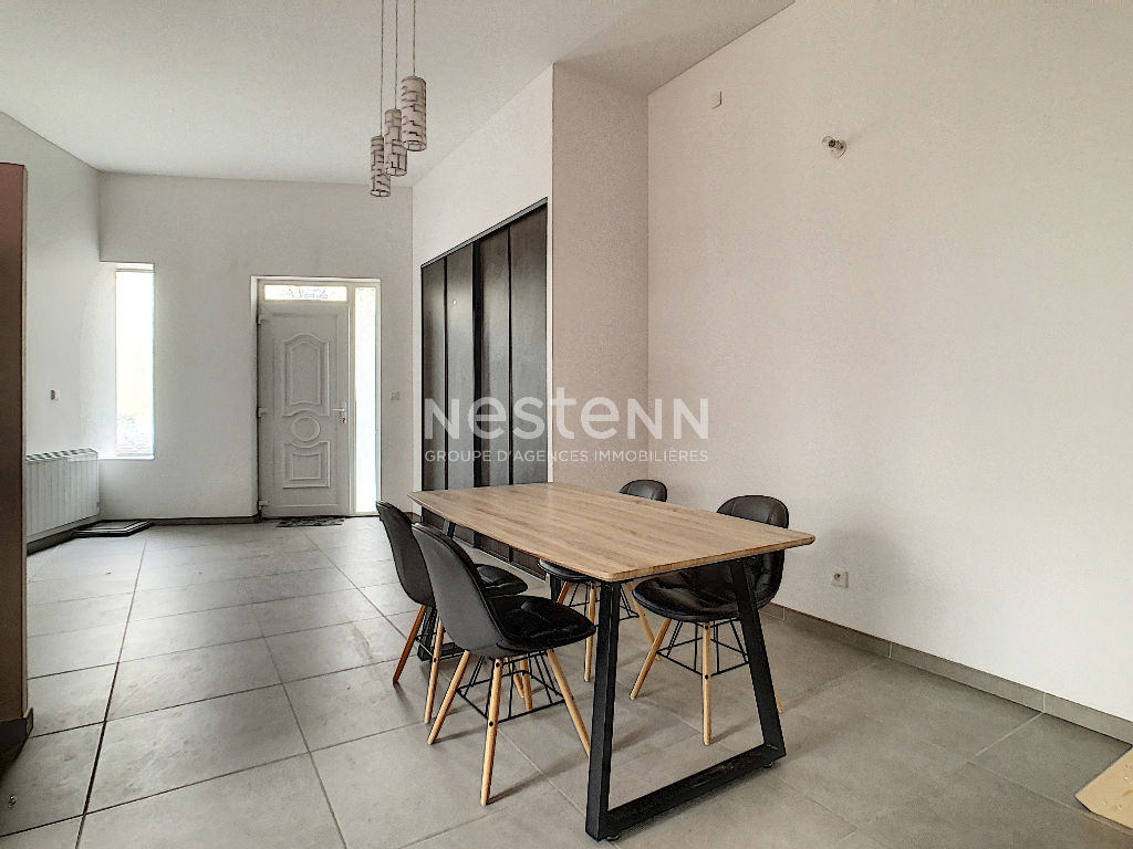 FONTAINES SUR SAÔNE - F2 -MEUBLÉ - 1 CHAMBRE +1 MEZZANINE