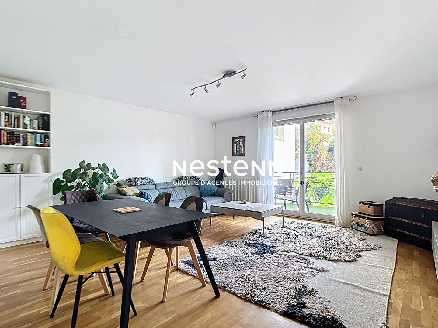 APPARTEMENT DUPLEX FONTAINES SUR SAONE 107 M² GARAGE DOUBLE TERRASSE VUE SAONE DERNIER ÉTAGE