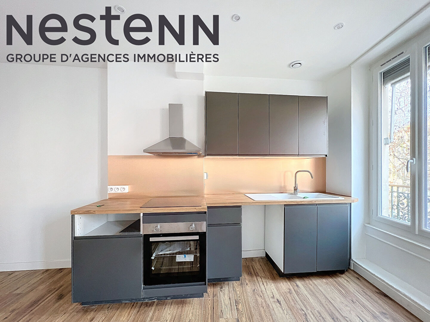 Location Appartement T2 Non Meublé - Place Tabareau, Lyon 4