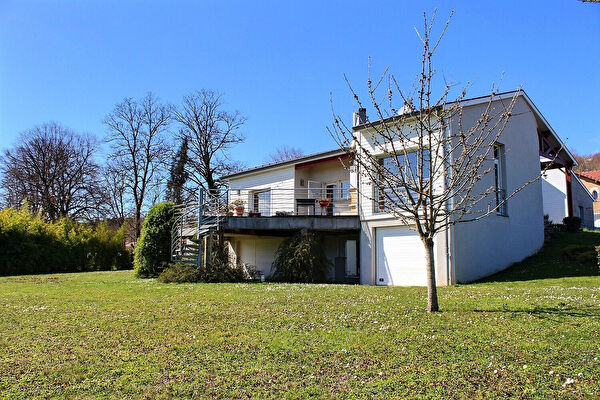 Vente par agence immobiliere à Verdun (55100)