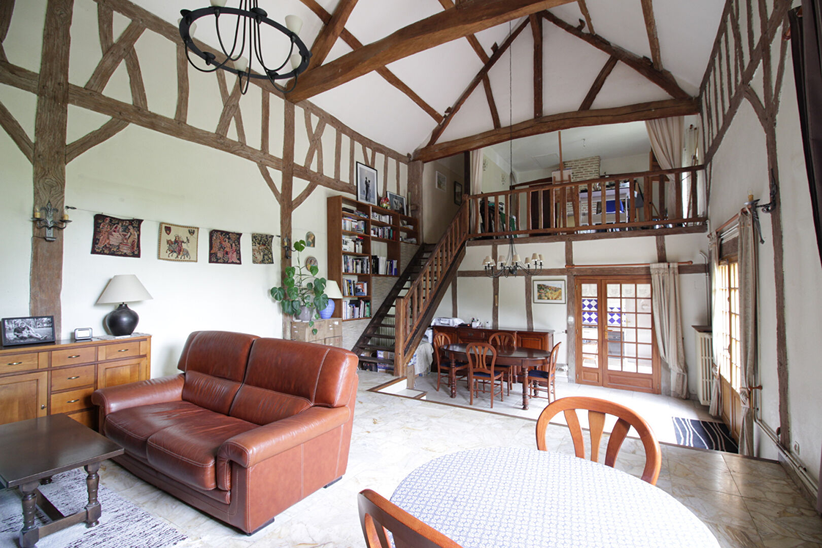 À VENDRE MAISON 5 PIÈCES - 3 CHAMBRES -130 M² - VILLEZ-SOUS-BAILLEUL - HAUTE NORMANDIE -EURE