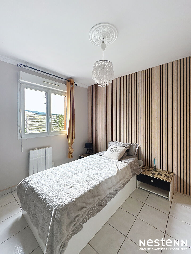 Maison en bois de charme avec piscine et grand jardin à Aubevoye