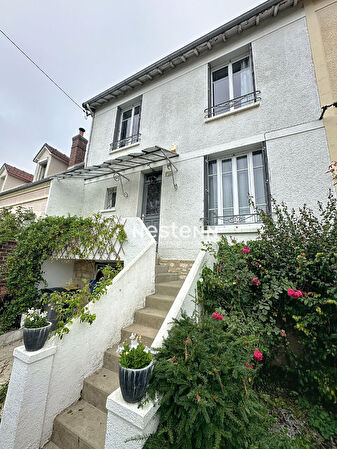 Vente par agence immobiliere à Port villez (78270)