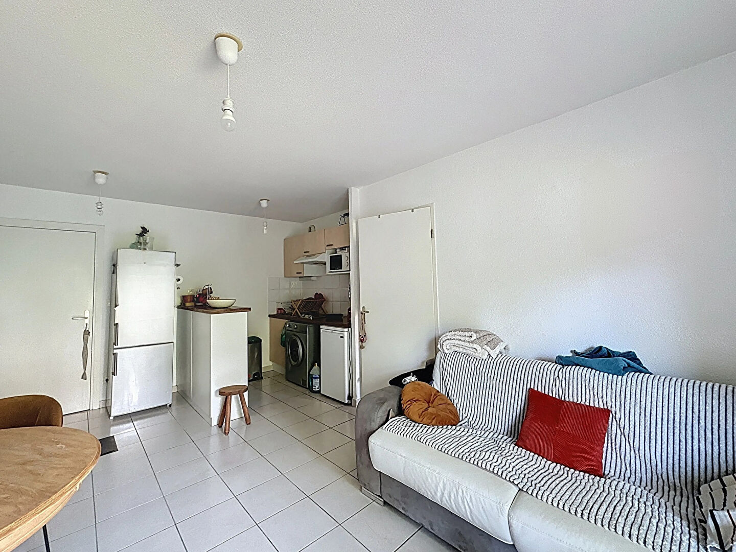 A vendre Appartement Auch 2 pièces 39.08 m2 rez de chaussée avec balcon et parking