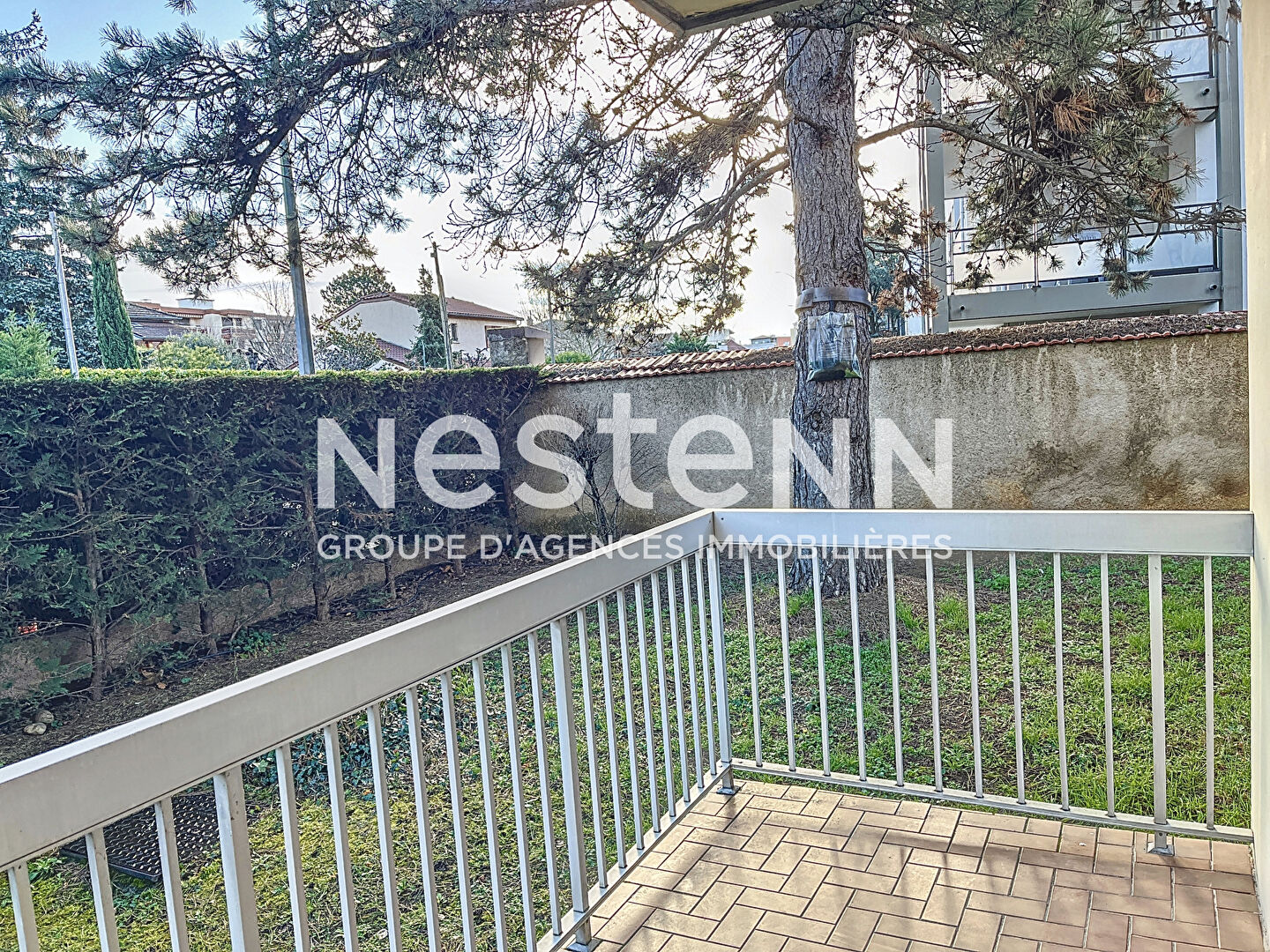 Grand Appartement 3 Pièces Traversant avec Cave Secteur Pagère - 69500 BRON