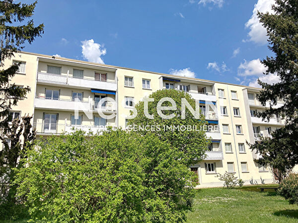 Vente par agence immobiliere à Bron (69500)