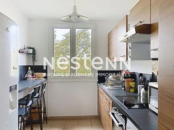 Vente par agence immobiliere à Bron (69500)