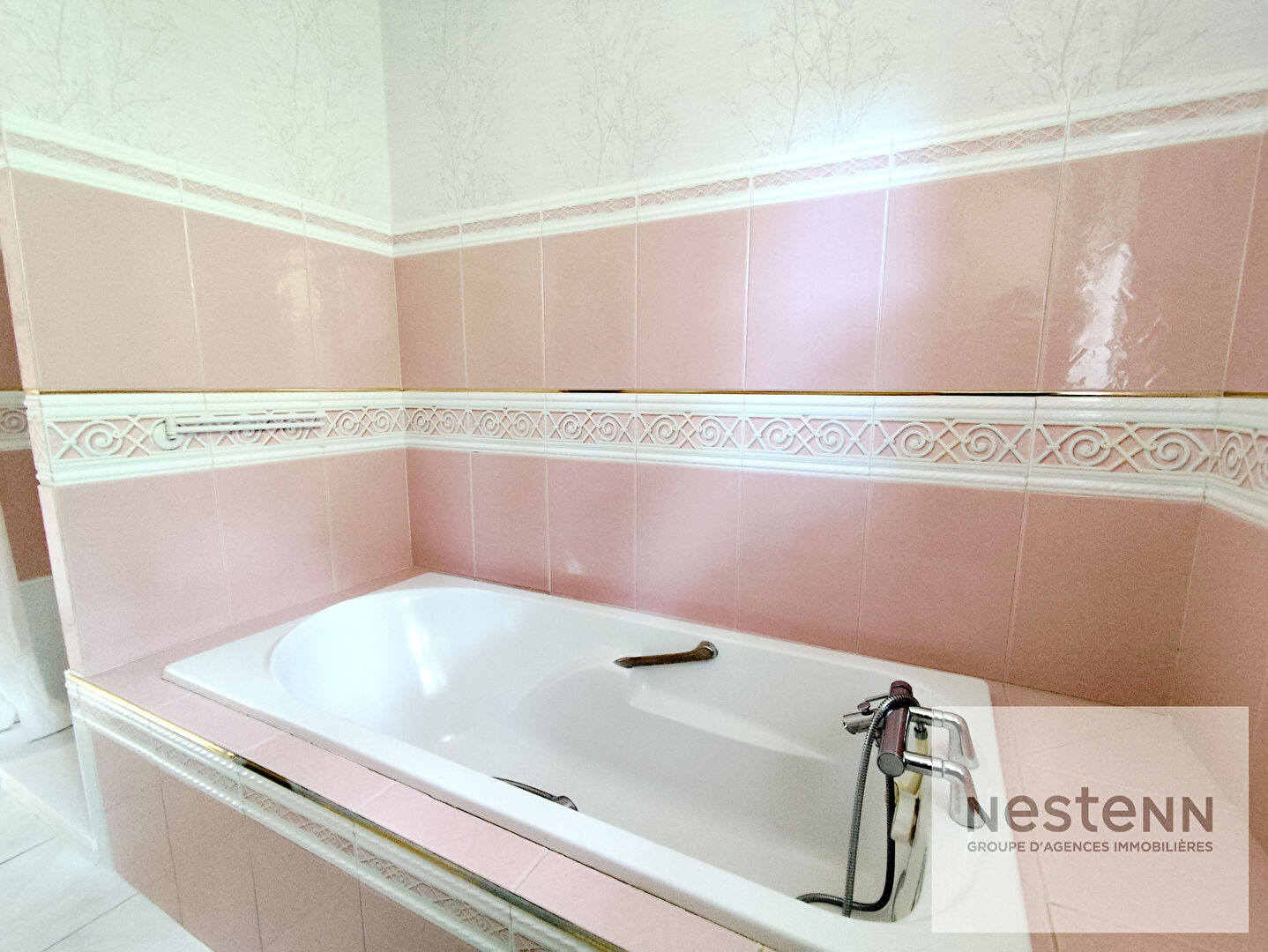 Jacou, Maison de 179 m² , 5 chambres, un bureau  édifiée sur 617 m²