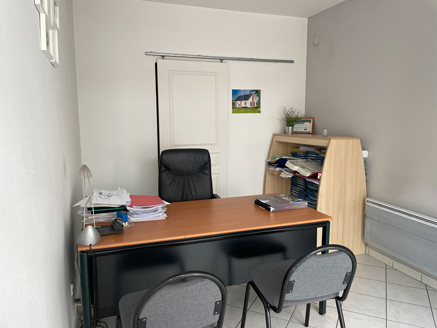 CHALON SUR SAONE LOCAL COMMERCIAL 52 M² LIBRE A LA VENTE