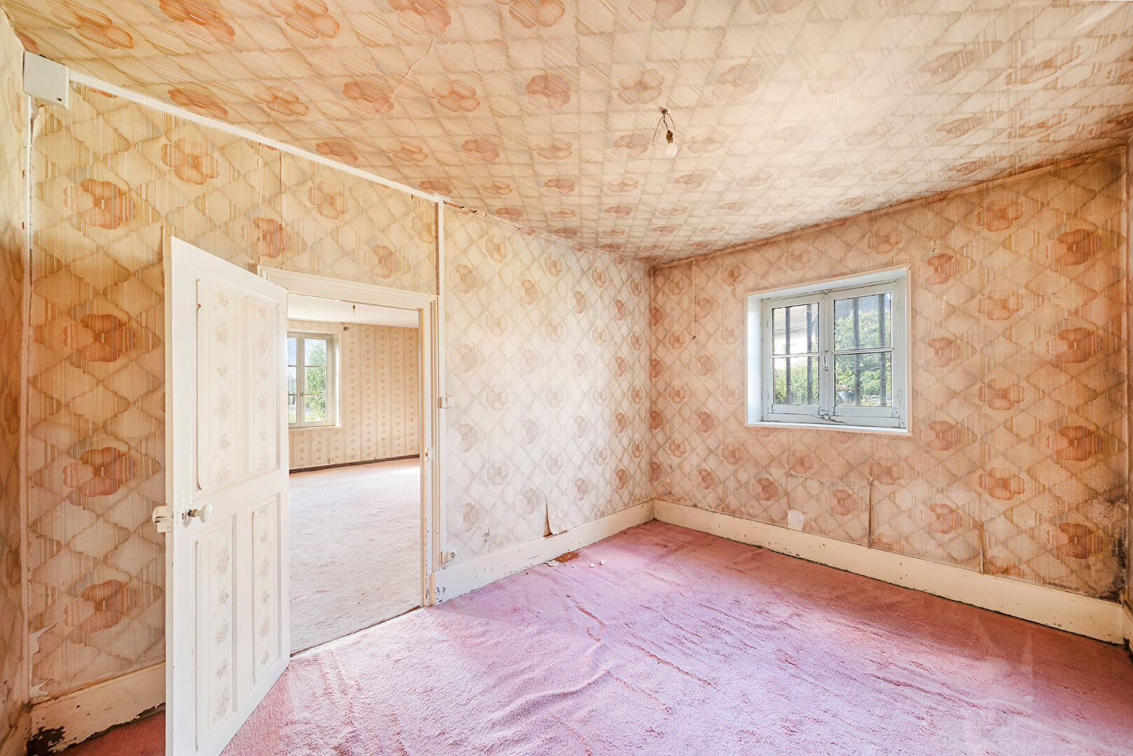Maison à rénover 3 pièces 66 m2 + dépendances + terrain 1762 m2