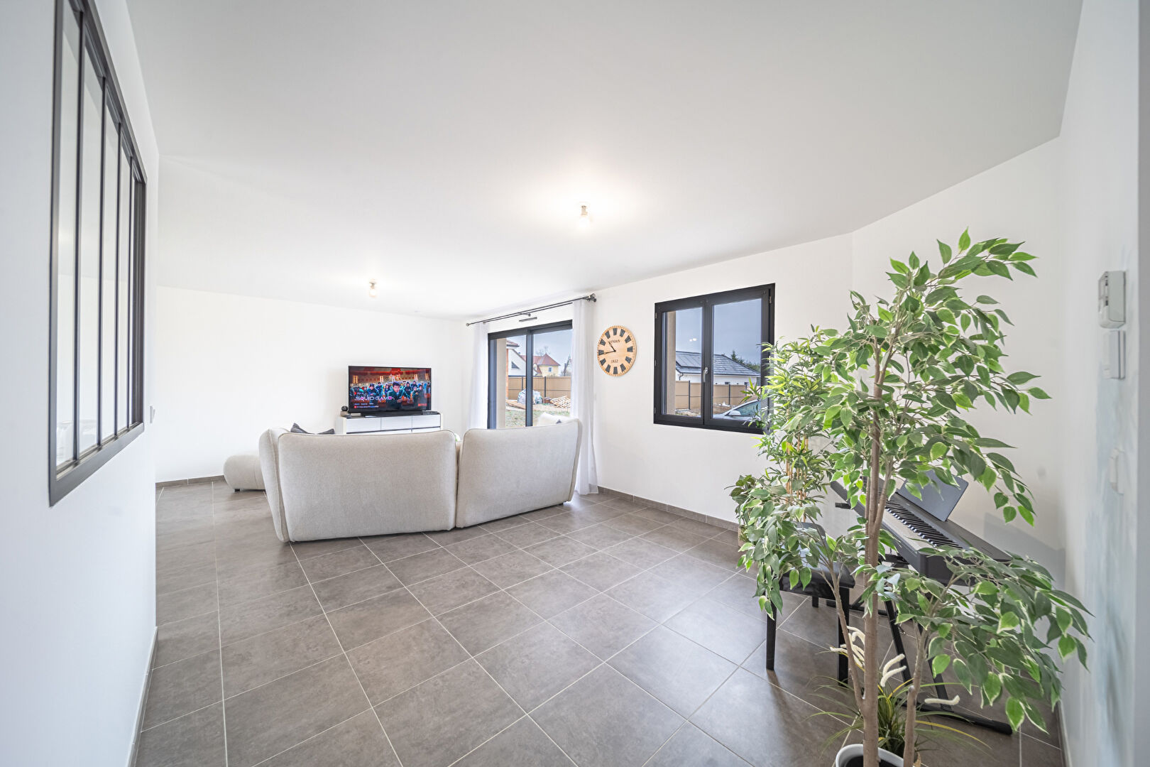 RULLY MAISON NEUVE DE 119M² DE PLAIN PIED 4 CHAMBRES AVEC PISCINE