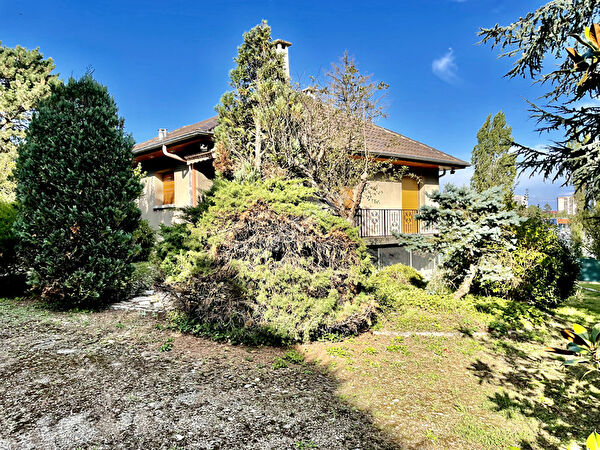 Vente par agence immobiliere à Saint didier au mont d or (69370)